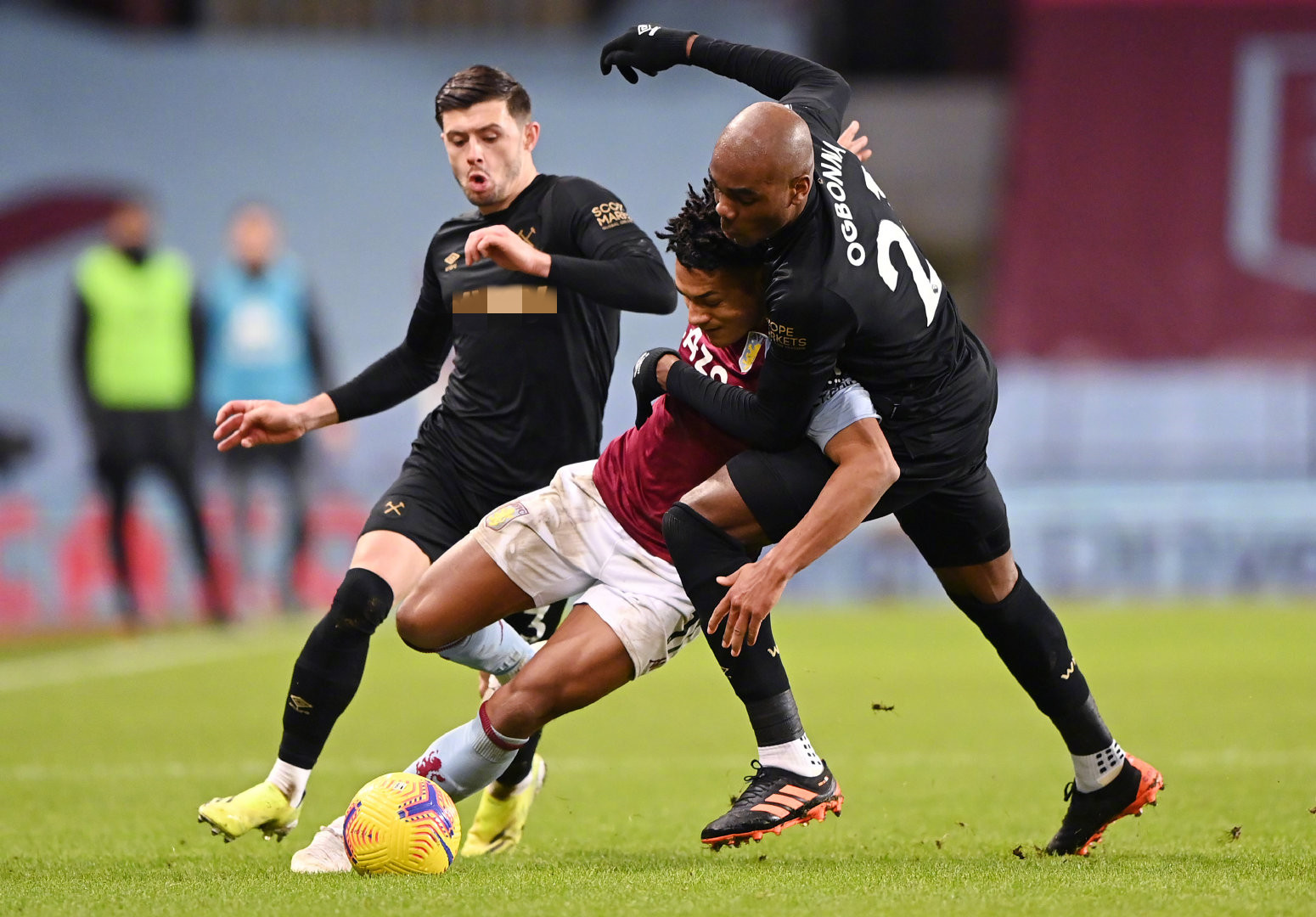 职业足球中 职业足球中